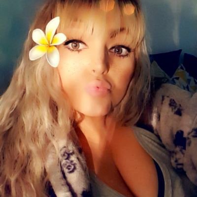 EmmieLou8301's profile picture.