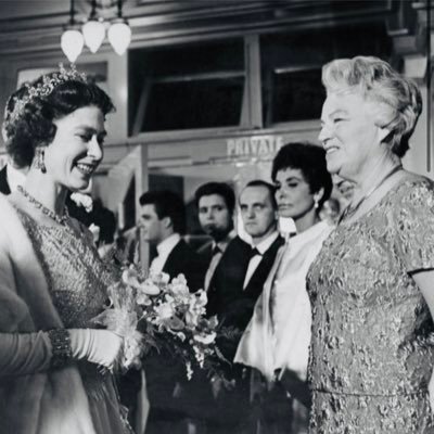 Updates, information and facts from the official and only website dedicated to Dame Gracie Fields and the Dame Gracie Fields Appreciation Society.