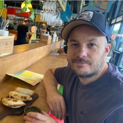 Artist - Co-Creator & Co-Director of the BBC show #Colourblocks. Currently working at Blue-zoo animation studios. That’s all I have to say about that right now