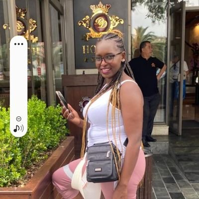 sharonlagat2021's profile picture. 