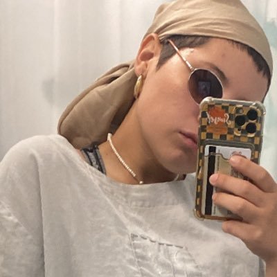 llamaFace15's profile picture. still alive