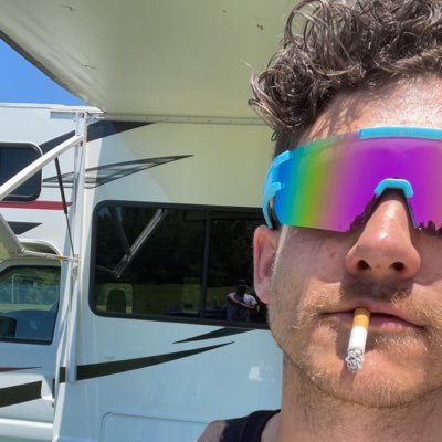 CommonFooty's profile picture. meatballs