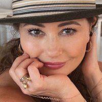 Frances Ruffelle (@francesruffelle) Twitter profile photo