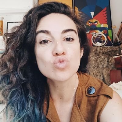 Mi abuela decía que soy muy apañada. Profesora de bordado, amante del arte y la naturaleza. La Ticher del Muestrario https://t.co/PIBLQoAjGA