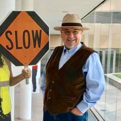 ErnestoLculptur's profile picture. Artist