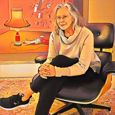 Camille_writer's profile picture. #writer #thewest #desertdenizen #hiker #redrocklove #art #creativenonfiction @herstry