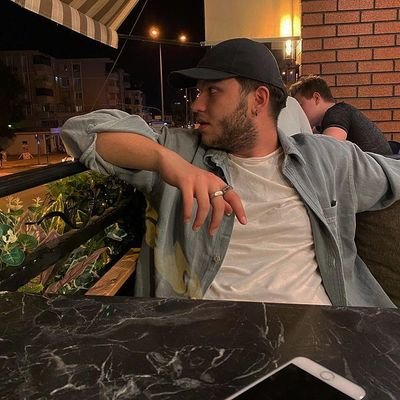 yufo1620's profile picture. 