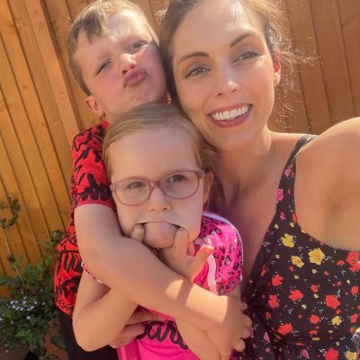 mother. dancer. teacher. choreographer. geek.  https://t.co/qRJDjQUdi2