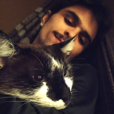 dodekafonos's profile picture. indignado com a vida e apaixonado pela Bianca

https://t.co/RbeELs6HEU