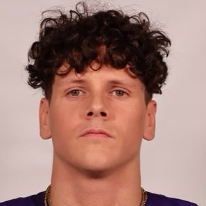 Western University | 🇨🇦 | DB/FS/LS |HT:6’00 | WT:195lbs | C/O :2025 | https://t.co/yoZ5yv10Tr | Journalism Student at The University of Western Ontario