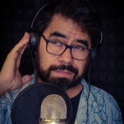 Locutor, pasión por la fotografía, me gusta coleccionar juguetes, jugar videojuegos y hacer amigos