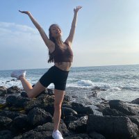 Olivia Hom (@vanillabean_11) 's Twitter Profile