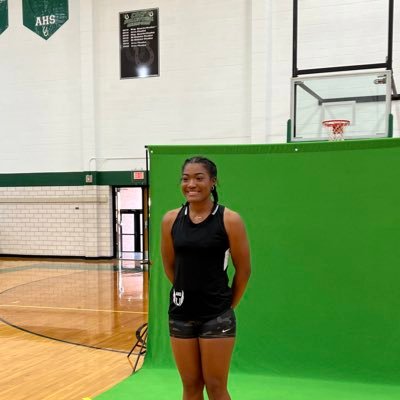 C/O 2023 🎓| ARLINGTON HIGH SCHOOL | CAPTAIN Varsity T&F | 3.5 GPA | Email: jbrooklynnn.03@gmail.com |