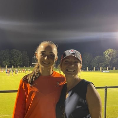 maggiecagle10's profile picture. uva wsoc 26’