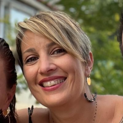 CaroFus's profile picture. Dircom @CCI_AMP Hyper connectée mais surtout aux humains 😇Compte Perso, mes tweets n'engagent que moi.