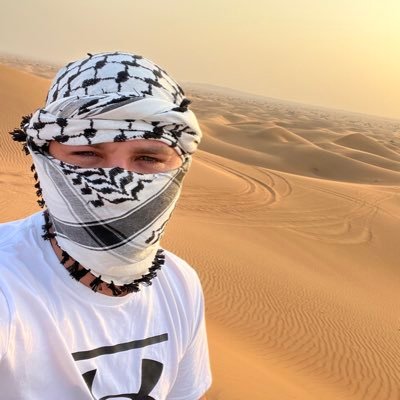Jakezuh's profile picture. Jakez | Valorant player and sometimes streamer