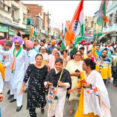 Punjab president women cell 
(Bhartiya valmeki Dharam Smaj reg. Bharat)
Punjab State Coordinator 
@INCpunjab Sc Department.

@rahulgandhi