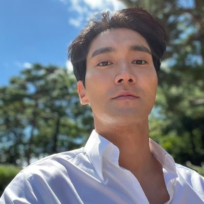 Roleplayer - Face of #SuperJunior called #Siwon. Productive as a singer, actor, model, activist & business man. Soon🎬📺 #WorkLaterDrinkNow 2 & #DatingToDeath