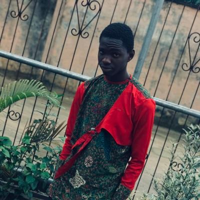 young__efe's profile picture. @youngefe