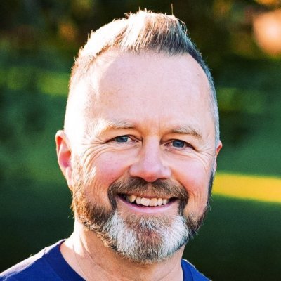 __walkonmars's profile picture. 