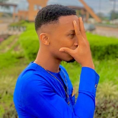 koms743's profile picture. online hustler 24\7