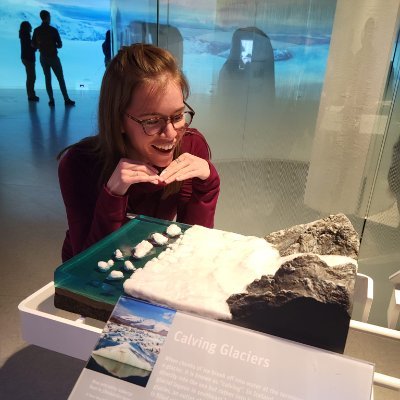 Glaciologist @middlebury. 
#glaciers and #climate through math, coding, and community-engaged scholarship.  Also #LGRW
Tweets in EN | NL | ES
she/they