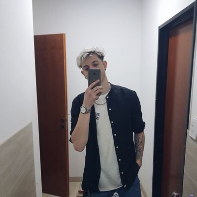 Juanromanooo's profile picture. 