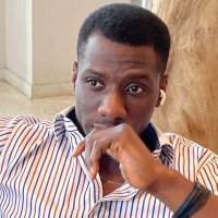 Lanre Eletta (@lanr_elt) 's Twitter Profile