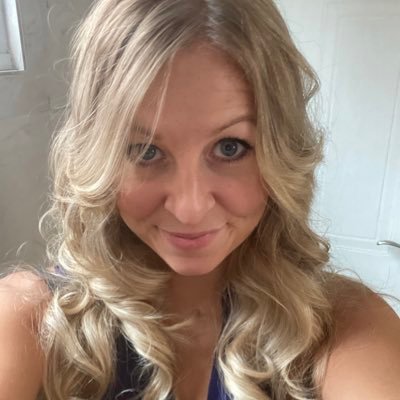 Kate_Bedford's profile picture. ✈️ 📚