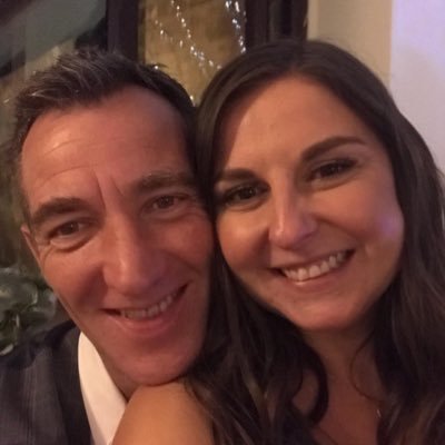 CaraJade89's profile picture. It's not easy having a good time. Even smiling makes my face ache.