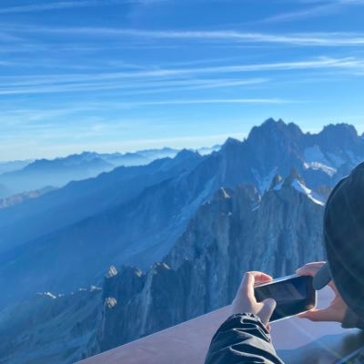 HajarALdrees's profile picture. Born in❄️.I appreciate coffee,chocolate,rain,travel&sea.I believe in dreams coming true🕊.passionate about Art🎨&investment💰interested in whales🐋&life under🌊