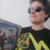 Ebru Koksaldi 🪫⚫🕳️ (@kum_kitabi) 's Twitter Profile