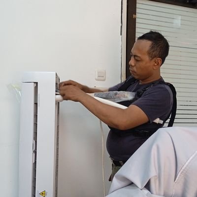 BikinKecil's profile picture. 085779801056