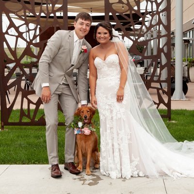 SD | 24 | Dog mom | Service Writer @ ManzerEquipment | Restaurant Manager | WIFEY 💍 Instagram: @_kennnedymoes