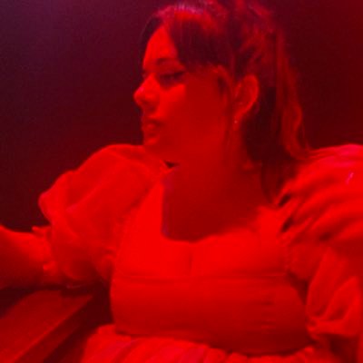 bthbby's profile picture. Laurie you’re being mean