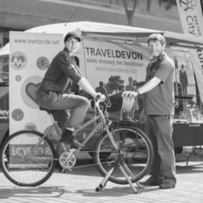 Travel smarter in Devon: walking, cycling, bus, train and car sharing. Part of @DevonCC #TravelDevonToolkit