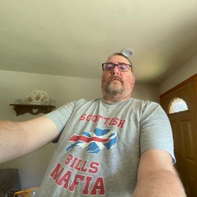 middle aged white man who is sick of seeing this country run into the ground by old white men. āhate cannot drive out hate, only love can do that