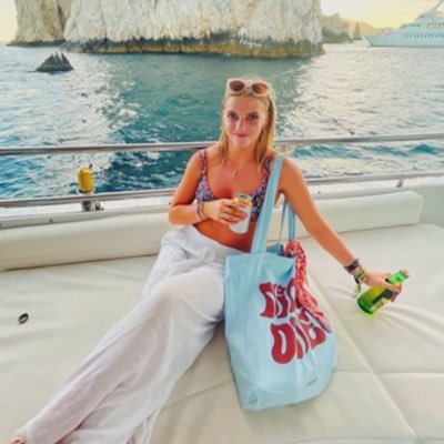 LilyAGKuenast's profile picture. 