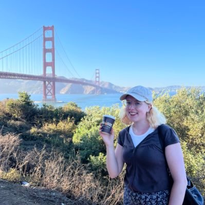 mariasitkovets's profile picture. 🥦 on youtube. she/her 💅