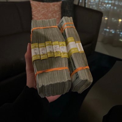 BkllywoodGains's profile picture. - 𝖎𝖓𝖛𝖊𝖘𝖙𝖔𝖗 𝖋𝖗𝖔𝖒 8𝓴 #bitcoin 
- 𝕿𝖗𝖆𝖉𝖊𝖗 𝖎𝖓 𝖕𝖗𝖔𝖌𝖗𝖊𝖘𝖘…