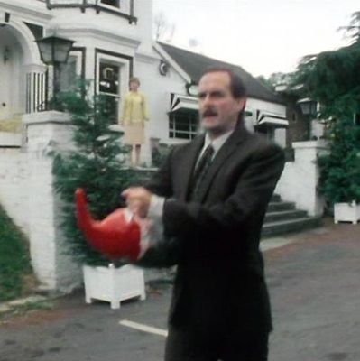 Prof. Des fois, je mange des graines, et souvent, j'emmerde l'extrême-droite et le patriarcat fragile.