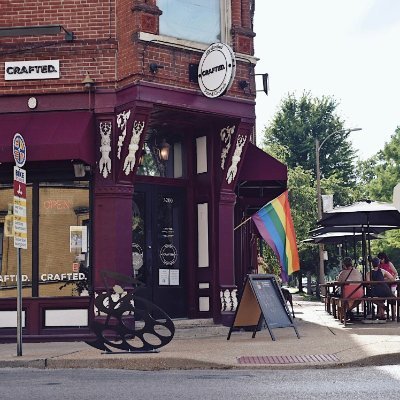 A neighborhood bar serving crafted cocktails and fine food. As seen on Bar Rescue. #craftedstl