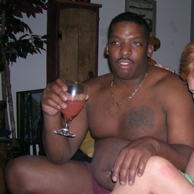 BBC_Garrett_11's profile picture. Independent trucker supplying MILF's with BBC in the lower 48