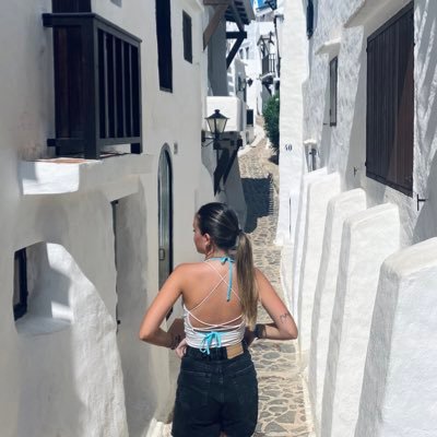 Vieirexx05's profile picture. 