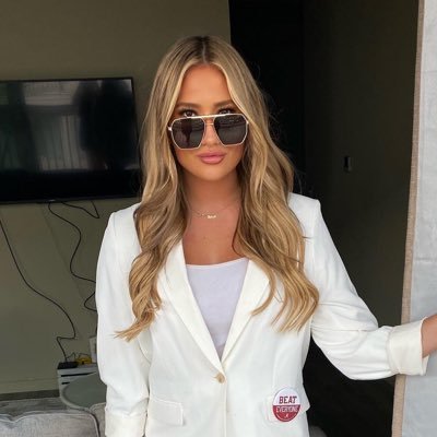 alexxishoood's profile picture. 