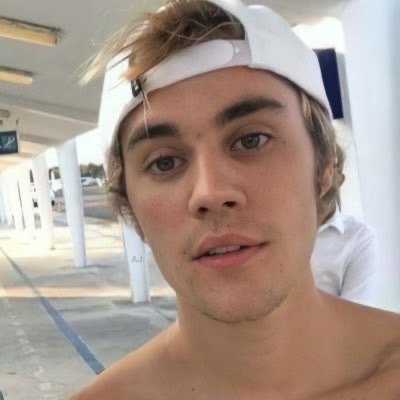 deservjb's profile picture. don't do nothing less your heart's in it.