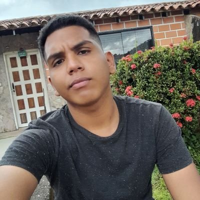 Instagram: Andresantooyo             #SIGUEMEYTESIGO♡.    

                Warning: Not Your Reviews Will Change My Way of Being.