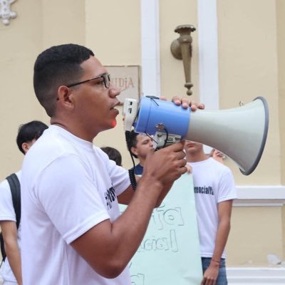 Exrepresentante Estudiantil ante el Consejo Superior de @unimagdalena. Estamos luchando por #TarifaDiferencialYa para estudiantes de la Educación Superior.✊🏻🚍