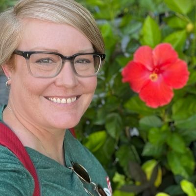 StephMcK1978's profile picture. Wife. She/her. Mama of 3. Nurse. Wanna be film/tv writer/producer. Painter. Music geek/plays guitar. Proud Earper4Life! #ALOTO