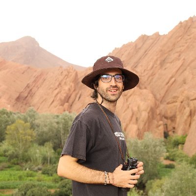 Ruge_lm's profile picture. Ambientòleg.
De Caldes.
Voldria estar al bosc però estic davant la pantalla.